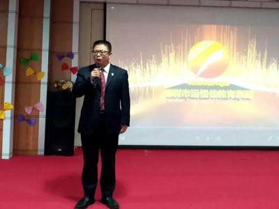 場面火爆 ！重慶公學(xué)舉行初一招生活動(dòng)