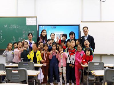 教育專家進課堂 師資培訓上高速 ——北師大教授蒞臨指導遠恒佳重慶公學