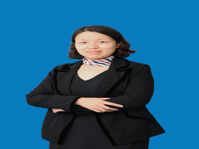 周婷頲：國際部英語教師，南京師范大學在職研究生，大學講師，原重慶一中國際部教師，21年從事英語教學，本人雅思7.5分