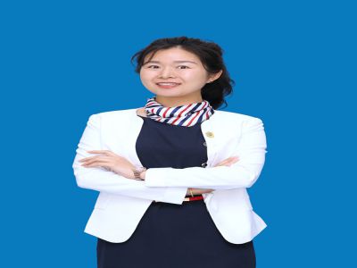 張芙蓉：中學生物教師，奉節(jié)縣骨干教師，奉節(jié)縣高中生物教研員，獲重慶市優(yōu)質課大賽一等獎、市級優(yōu)課一等獎，指導青年教師獲市級優(yōu)質課大賽一等獎，多次獲縣級各類競賽一等獎