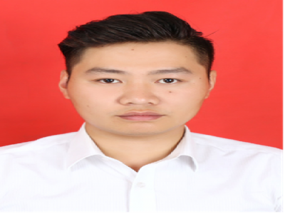 殷懷川：體育，本科學歷，曾獲得湖南省第十一屆大學生運動會游泳200米第四名400米第五名，曾多次在懷化市的市級比賽當任裁判。大學期間各科成績優(yōu)異，同時是體育學院游泳隊隊長，配合教練擔任起游泳隊的訓練任務。