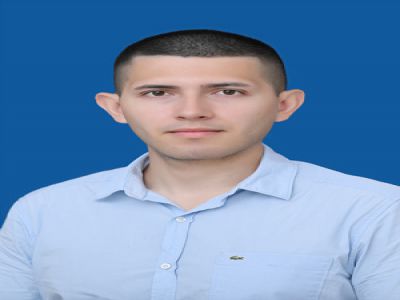 GIOVANNI ALEXANDER ROJAS AGUIAR,畢業(yè)于達(dá)爾豪西大學(xué)和巴塞羅那大學(xué)分別獲得工學(xué)學(xué)士和理學(xué)碩士學(xué)位。2015年獲得優(yōu)秀論文獎(jiǎng)，2017年獲得香港大學(xué)博士研究生獎(jiǎng)學(xué)金。分子地球化學(xué)博士生。在加拿大、西班牙、澳大利亞和中國(guó)高中和大學(xué)任教四年多。