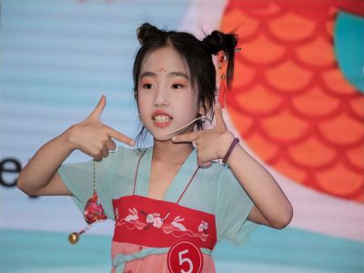 美好學(xué)校，百味故事（一）校園里的快樂(lè)賽事